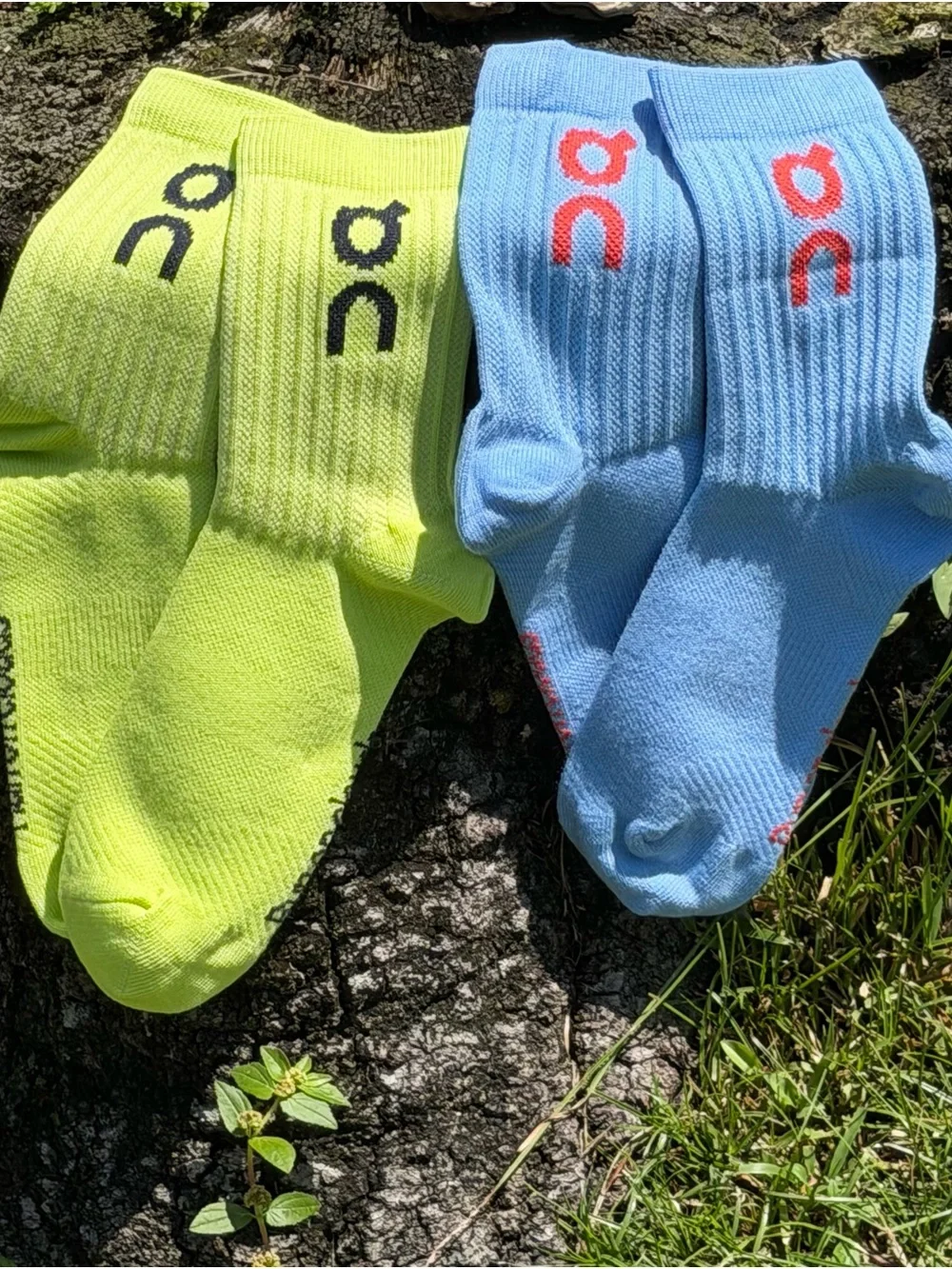 On Running Cloud Socks Half-Caff Unisex set of 2 Size Medium Authentic